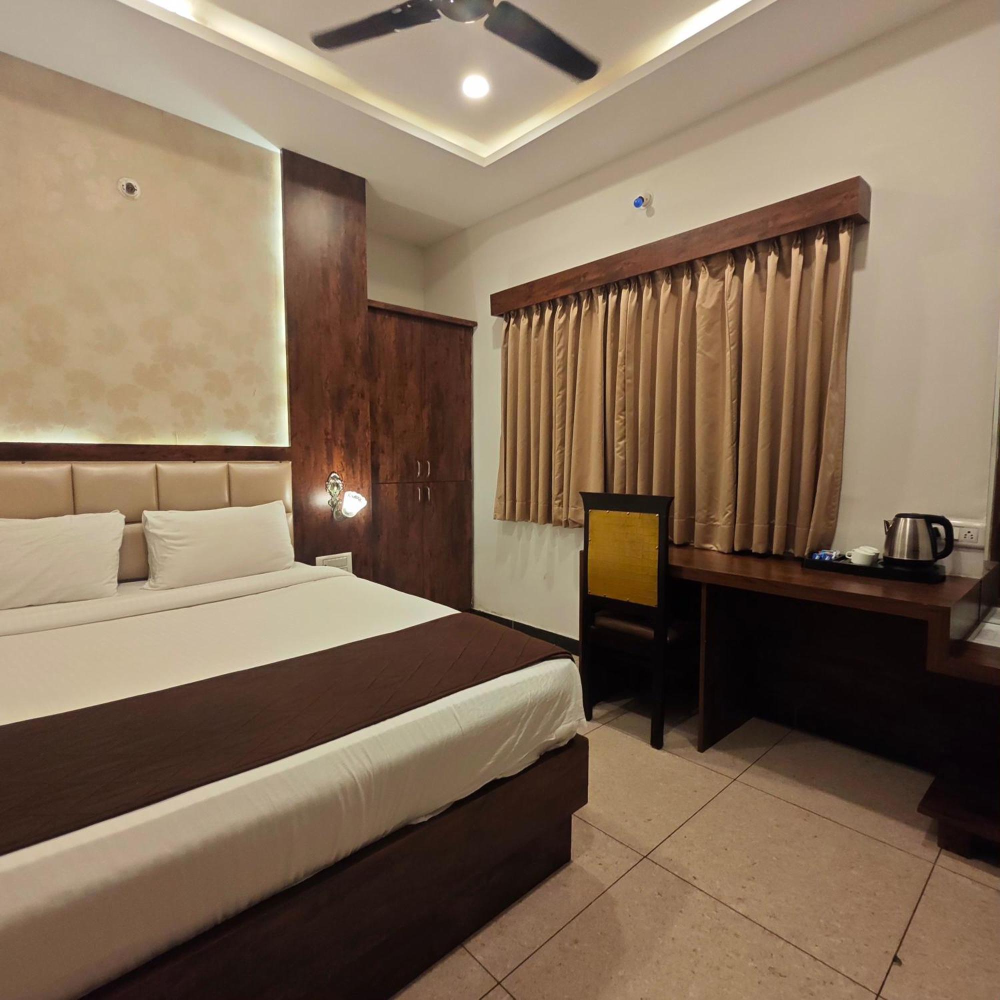 Al Noor Palace Bangalore Exterior photo