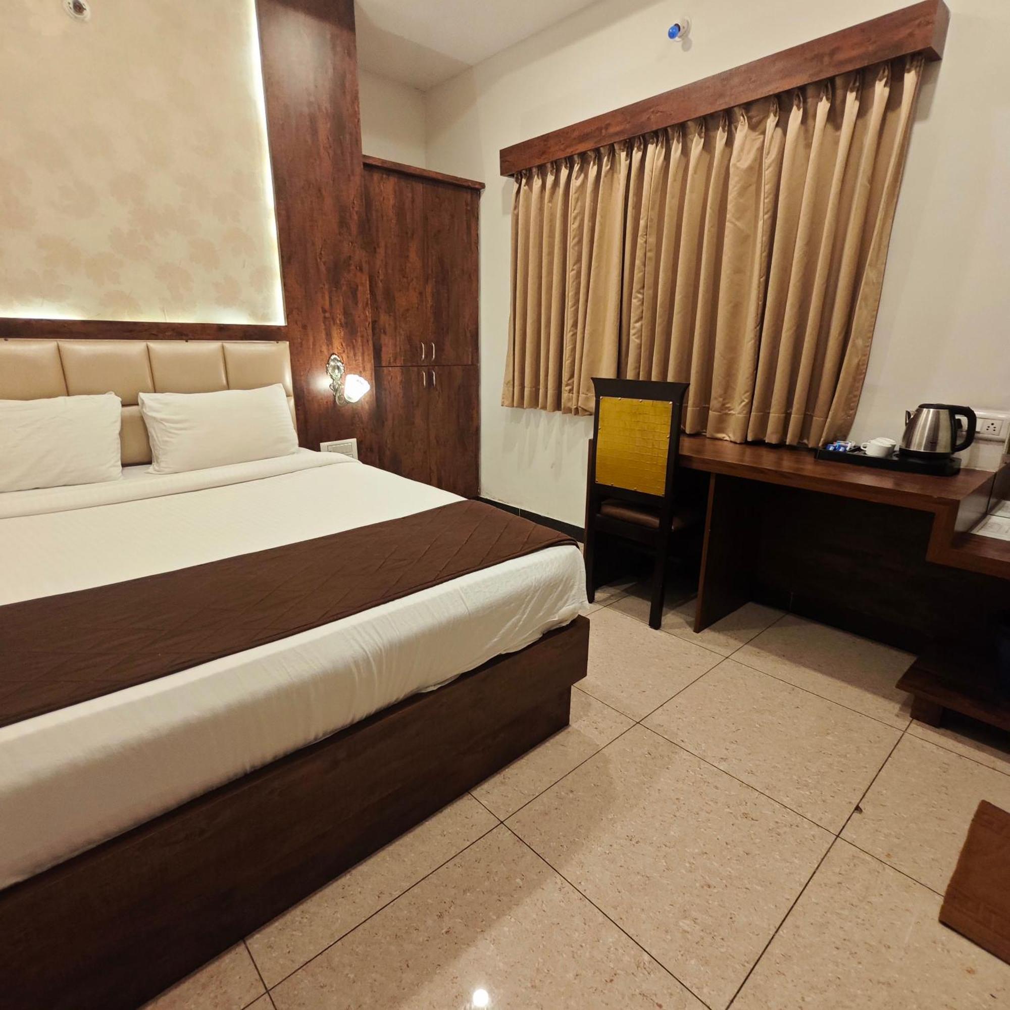Al Noor Palace Bangalore Exterior photo