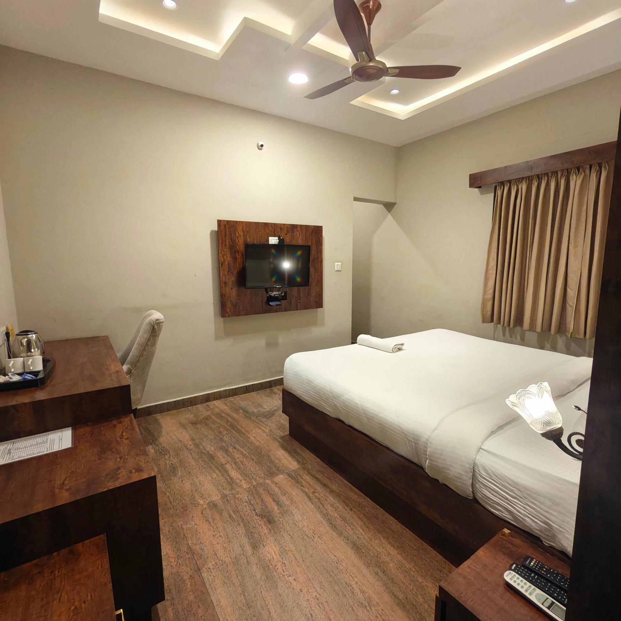 Al Noor Palace Bangalore Exterior photo